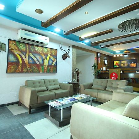 Oyo 4161 Hotel Shailly Inn Αχμπανταμπάντ Εξωτερικό φωτογραφία