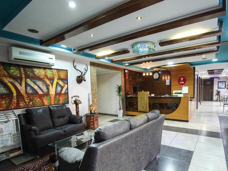 Oyo 4161 Hotel Shailly Inn Αχμπανταμπάντ Εξωτερικό φωτογραφία